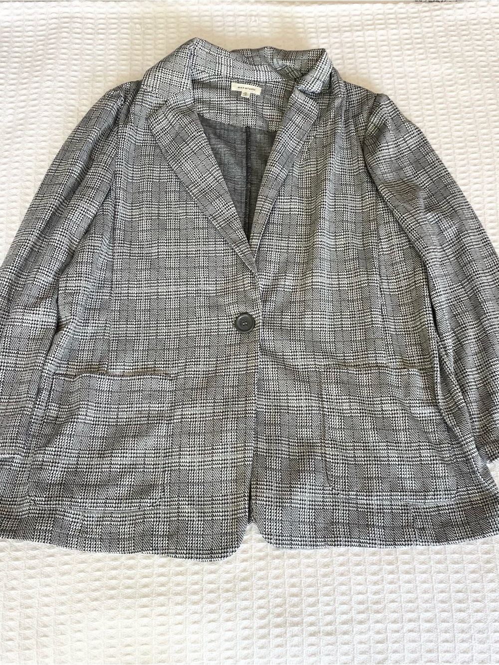 Max Studio Black and White Houndstooth Knit blazer size 1X